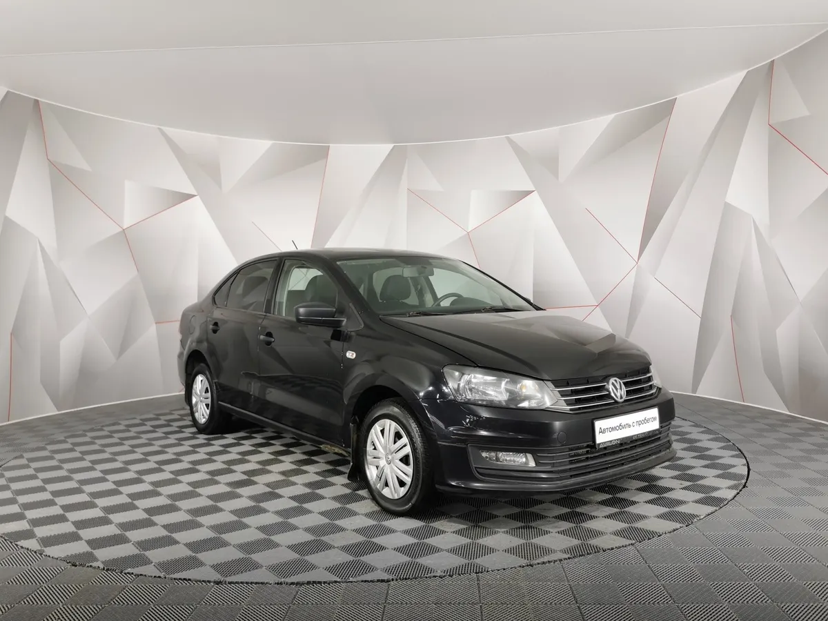Volkswagen Polo 1.6 MPI MT (90 л.с.) Comfortline Черный в АВИЛОН. Слайд №3