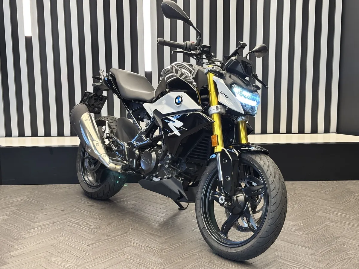 BMW Motorrad G 310 R G 310 R 313 см³ (34) 313 Черный в АВИЛОН. Слайд №2