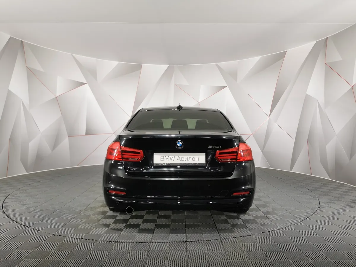 BMW 3 серия 318i AT (136 л.с.) Черный в АВИЛОН. Слайд №4