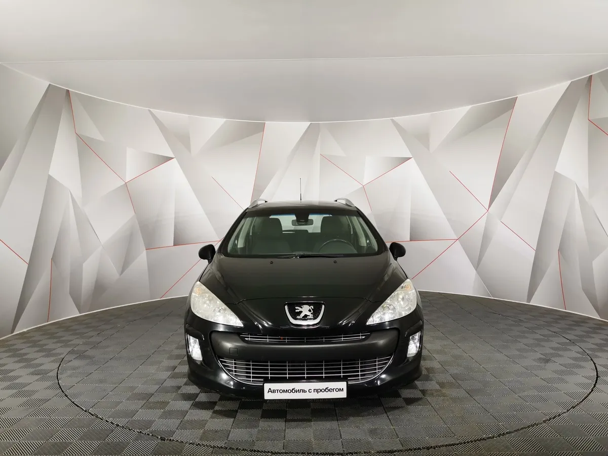 Peugeot 308 1.6 VTi AT (120 л.с.) Черный в АВИЛОН. Слайд №7