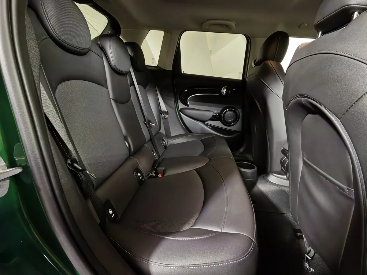 MINI 3 двери 1.5 AT (136 л.с.) Зеленый в АВИЛОН. Слайд №14