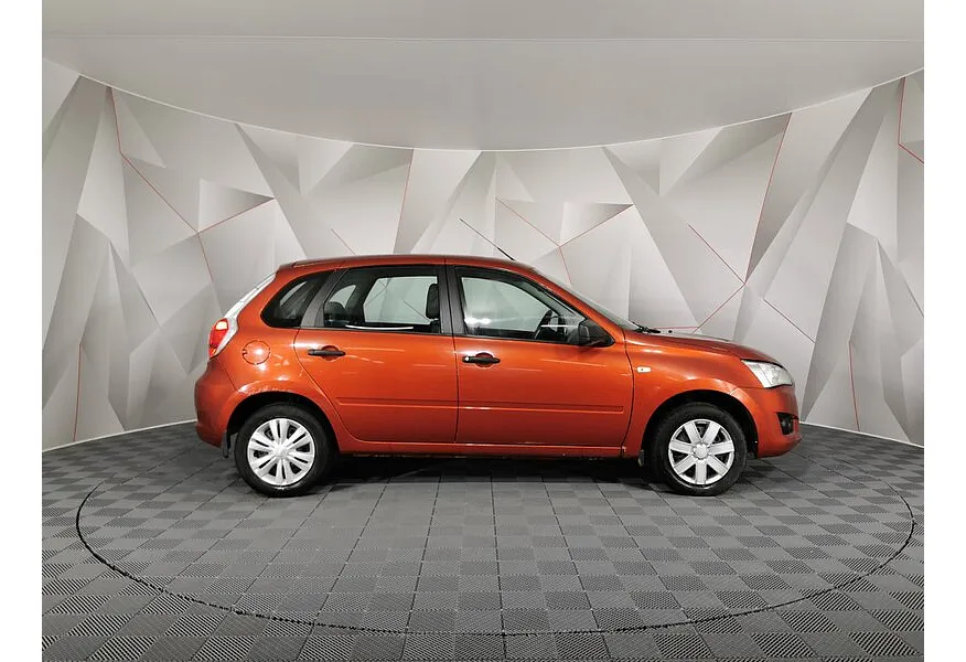 LIVE. Слайд №4