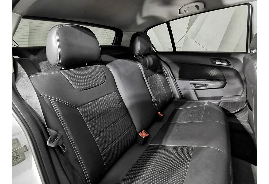 Opel Astra 1.4 ecoFLEX MT (90 л.с.) Белый в АВИЛОН. Слайд №16