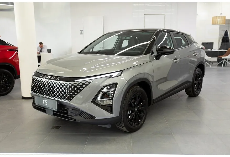 АВИЛОН - Omoda C5 1.6T DCT 4WD (150 л.с.) Supreme (2 цвета) Серебристый - slide 9454866