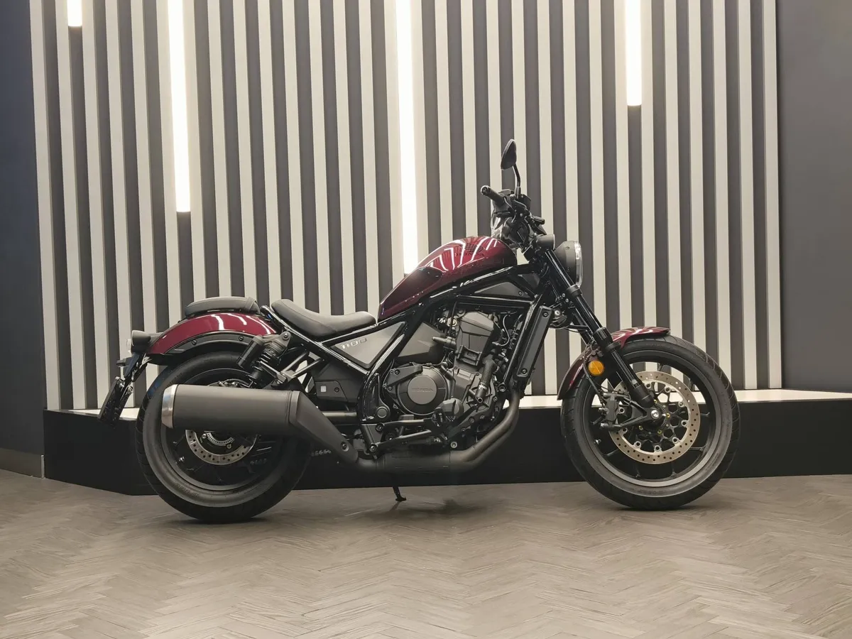 Honda Rebel 1100 1082 см³ (87 л.с.) (87) 1082 Красный в АВИЛОН. Слайд №4