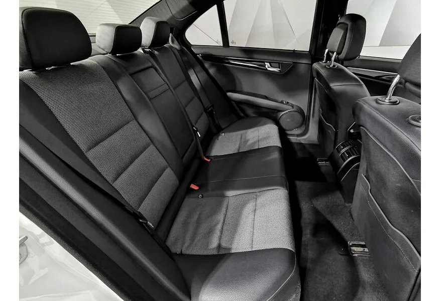 АВИЛОН - Mercedes-Benz C-Класс C 180 CGI BlueEFFICIENCY AT (156 л.с.) Белый - slide 12