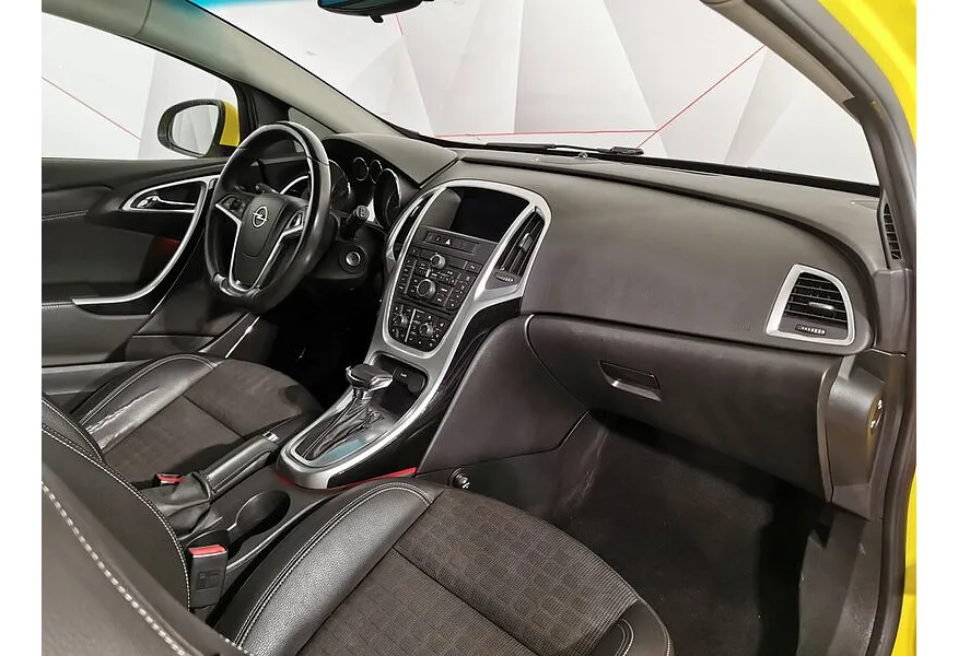 Opel Astra 1.4 Turbo AT (140 л.с.) Enjoy Желтый в АВИЛОН. Слайд №12