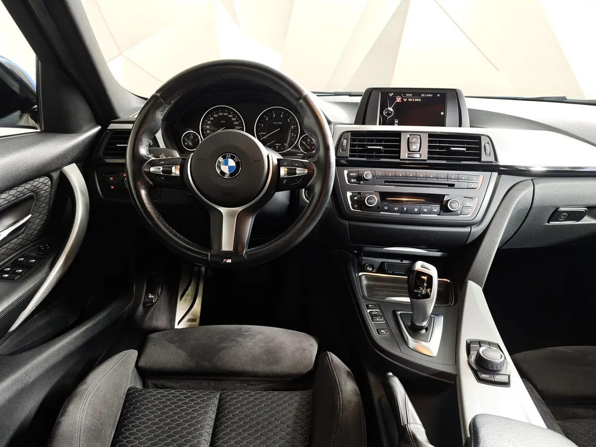 BMW 3 серия 320i AT (184 л.с.) M Sport. Локальная сборка Синий в АВИЛОН. Слайд №15