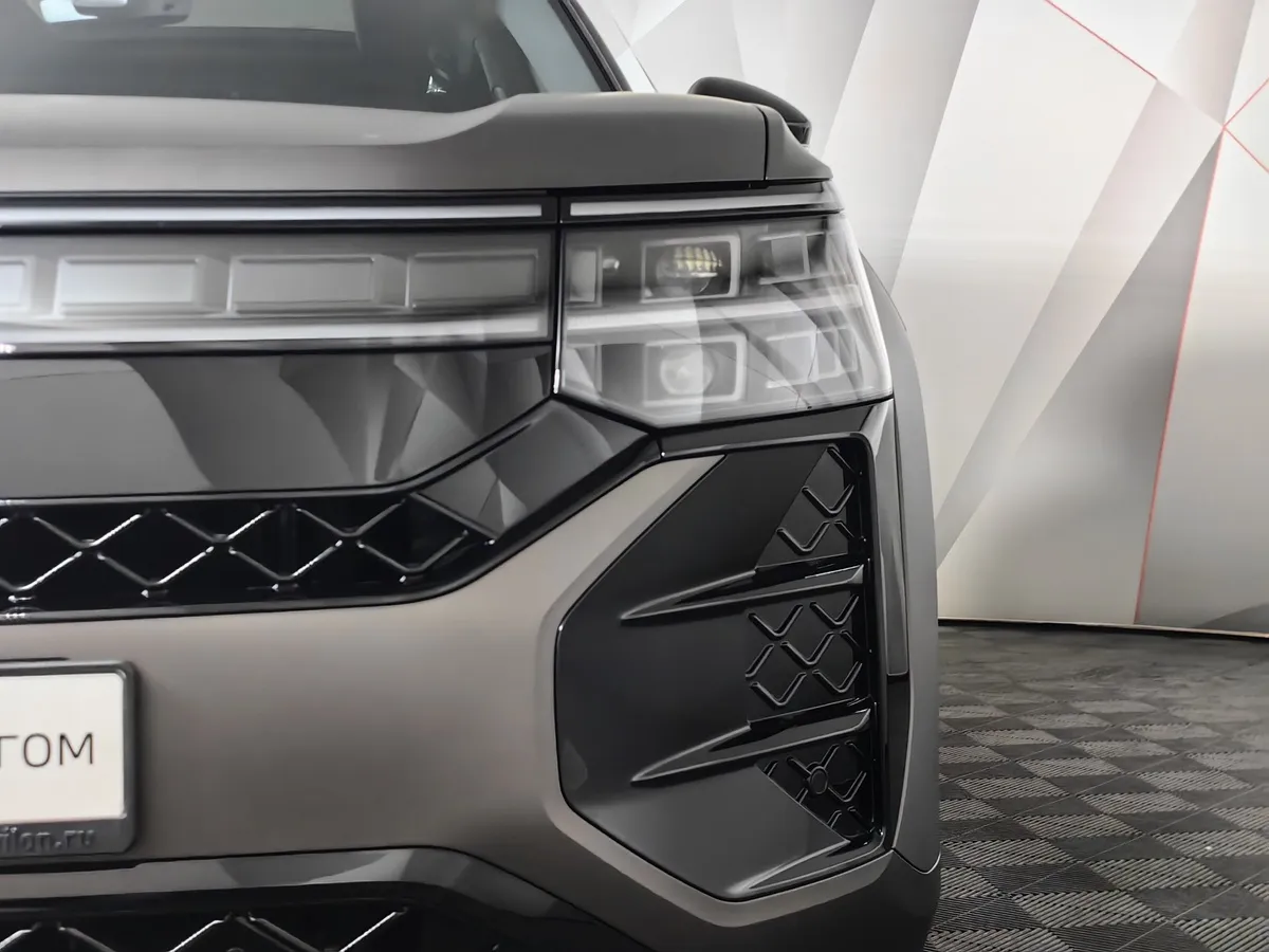 Volkswagen Teramont PRO 2.0 TSI 7DSG 4Motion (272 л.с.) Summit Edition Коричневый в АВИЛОН. Слайд №10