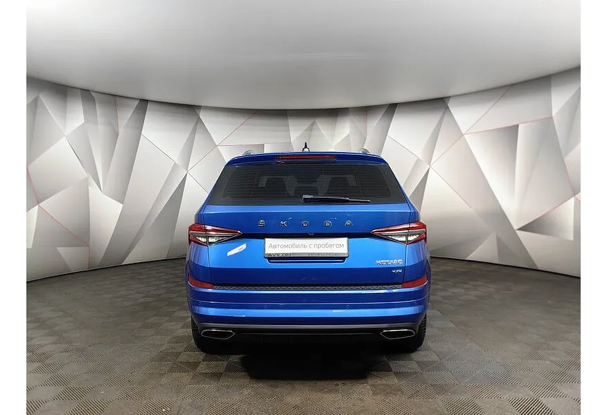 LIVE. Слайд №6