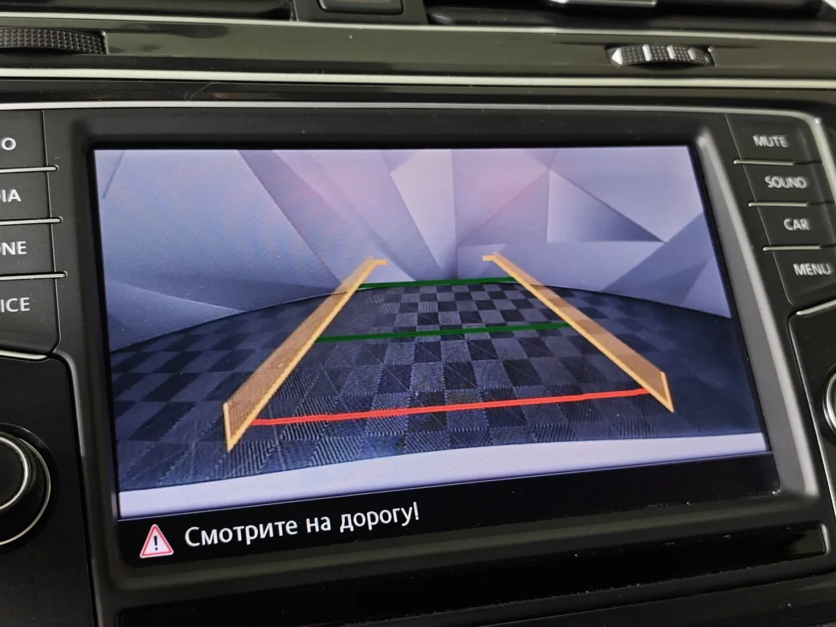 Volkswagen Tiguan 2.0 TSI 4Motion AT (180 л.с.) Status Белый в АВИЛОН. Слайд №21
