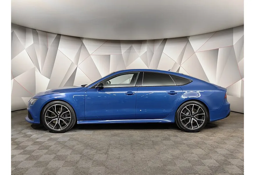 Audi RS 7 4.0 TFSI Tiptronic performance quattro (605 л.с.) Синий в АВИЛОН. Слайд №5