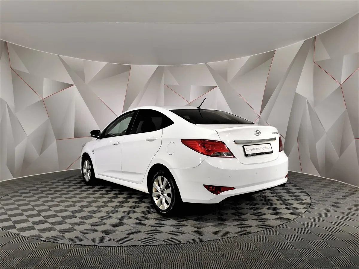 Hyundai Solaris 1.6 AT (123 л.с.) Optima Белый в АВИЛОН. Слайд №4