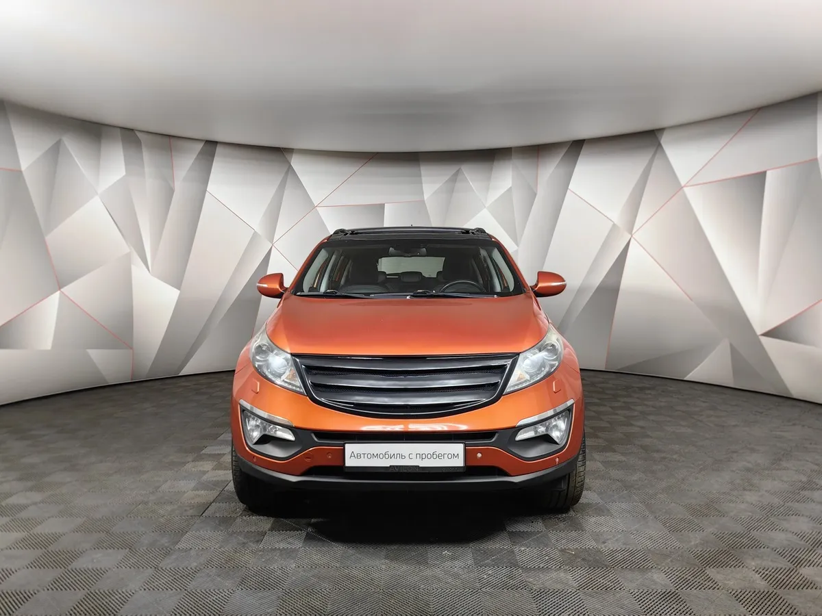 Kia Sportage 2.0 AT AWD (150 л.с.) Оранжевый в АВИЛОН. Слайд №7