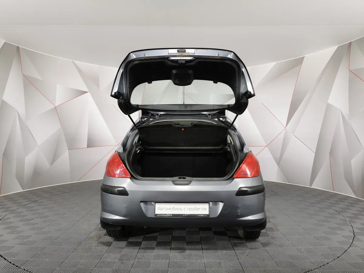 Peugeot 308 1.6 AT (120 л.с.) Серый в АВИЛОН. Слайд №11