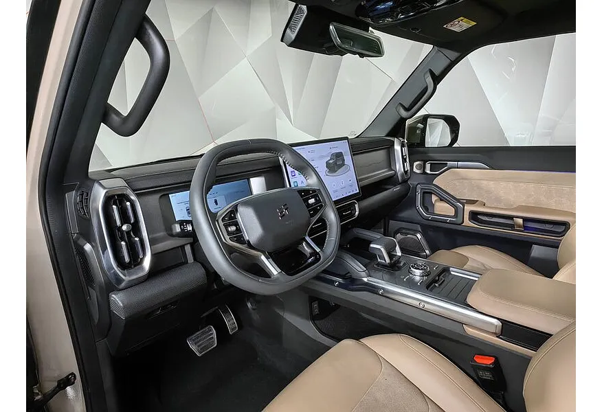 JETOUR T2 2.0T 7DCT AWD (245 л.с.) Expedition Коричневый в АВИЛОН. Слайд №12
