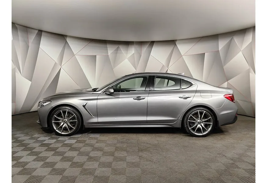 Genesis G70 2.0 T AT AWD (197 л.с.) Supreme Серый в АВИЛОН. Слайд №5