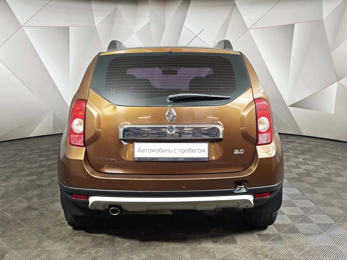 Renault Duster 2.0 MT 4x4 (143 л.с.) Коричневый в АВИЛОН. Слайд №8
