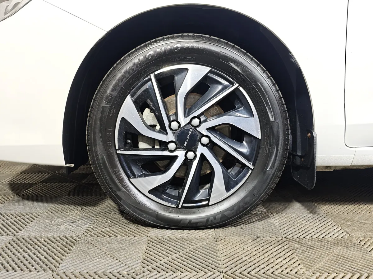 BAIC U5 Plus 1.5 CVT 2WD (105 л.с) Luxury Белый в АВИЛОН. Слайд №9