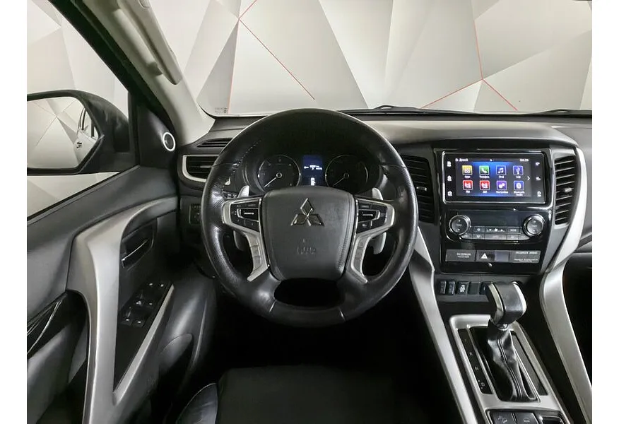АВИЛОН - Mitsubishi Pajero Sport 2.4 DI-D AT AWD (181 л.с.) Intense Черный - slide 12