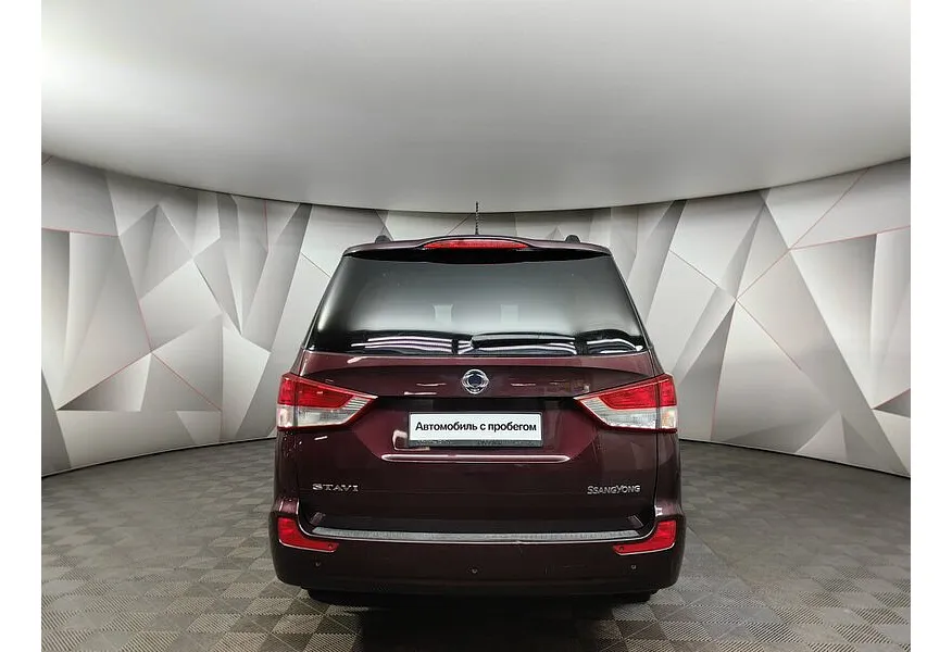 SsangYong Stavic 2.0 D T-tronic 4WD (149 л.с.) Comfort Красный в АВИЛОН. Слайд №8