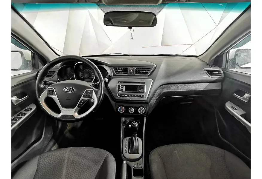 Kia Rio 1.6 AT (123 л.с.) Белый в АВИЛОН. Слайд №14