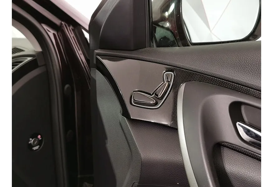 Hyundai Grandeur 3.0 AT (250 л.с.) Elegance Красный в АВИЛОН. Слайд №22