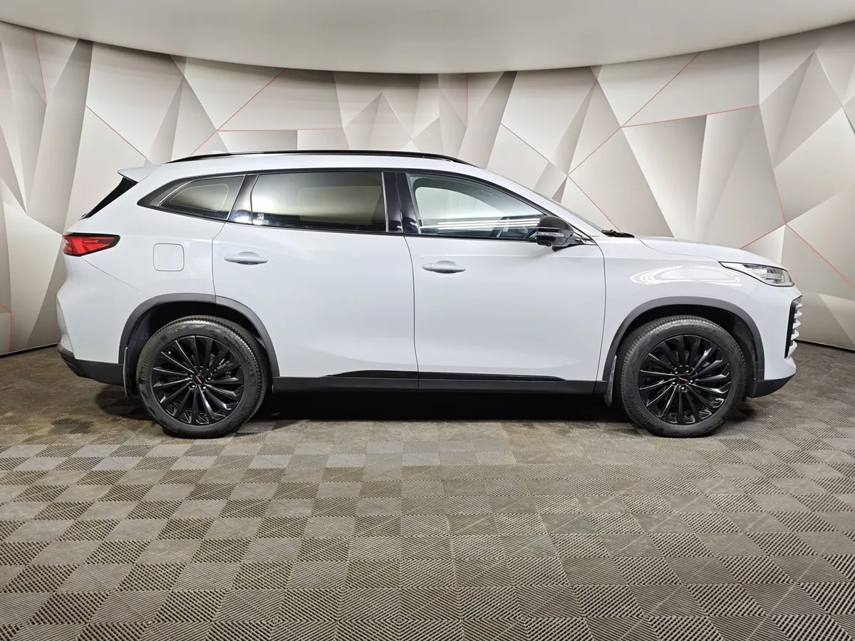 EXEED TXL 1.6 TGDI DCT7 AWD (186 л.с.) Серый в АВИЛОН. Слайд №6