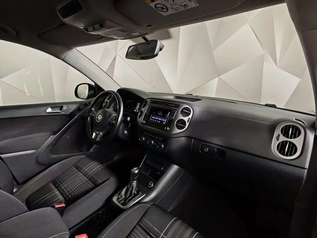 Volkswagen Tiguan 2.0 TSI 4Motion AT (180 л.с.) CLUB Синий в АВИЛОН. Слайд №13