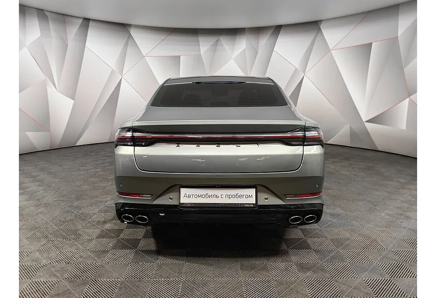 Geely Preface 2.0T 7DCT 2WD (200 л.с.) Flagship Зеленый в АВИЛОН. Слайд №8