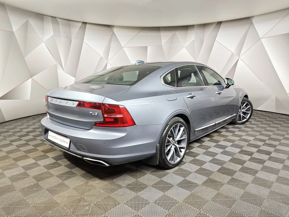 Volvo S90 2.0 T4 Drive-E AT (190 л.с.) Inscription Голубой в АВИЛОН. Слайд №2