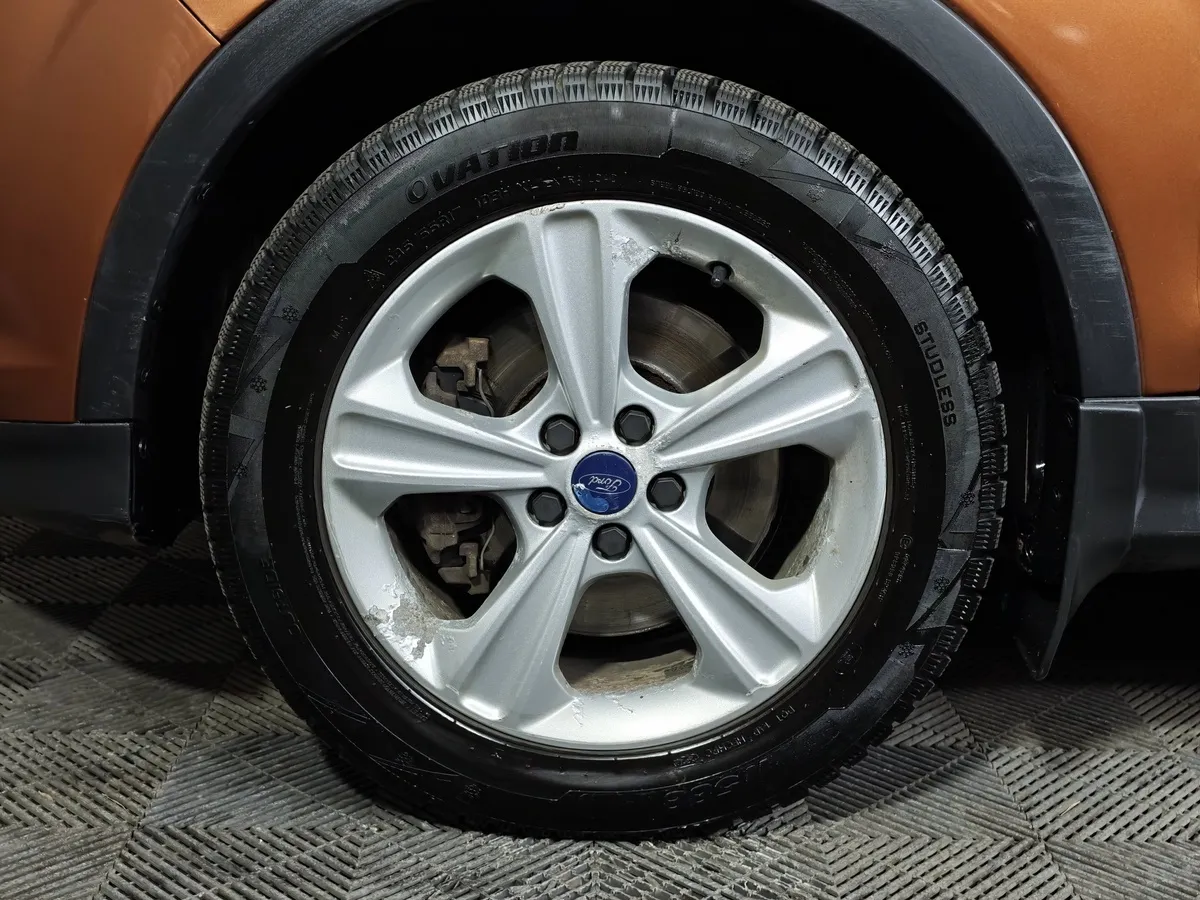 Ford Kuga 1.5 EcoBoost AT AWD (150 л.с.) Trend Plus Коричневый в АВИЛОН. Слайд №9