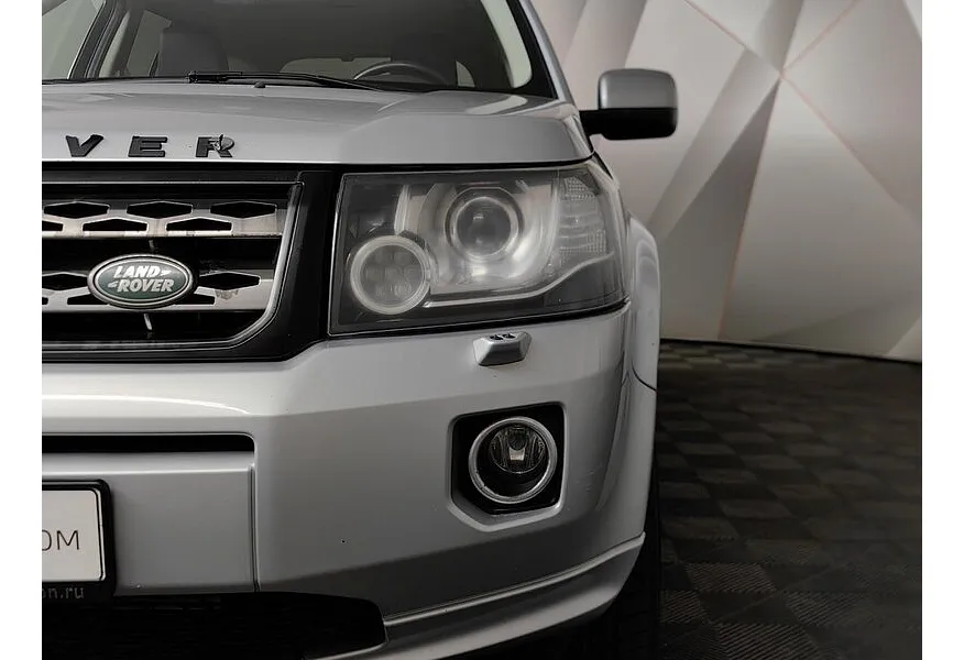 Land Rover Freelander 2.2 TD4 AT 4WD (150 л.с.) XS Серебристый в АВИЛОН. Слайд №10