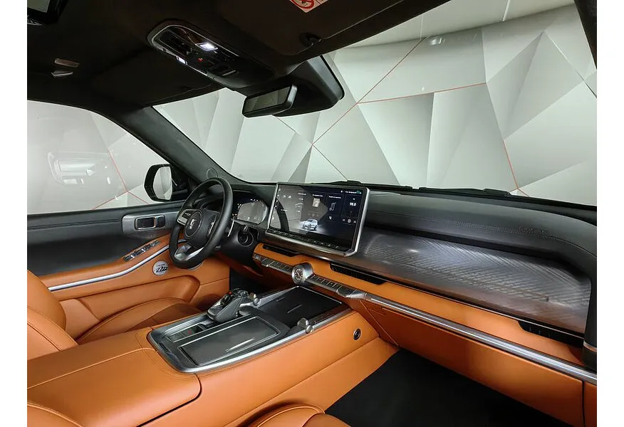 TANK 700 3.0 Turbo V6 AT 4WD (422 л.с.) Hi-Performance Черный в АВИЛОН. Слайд №13