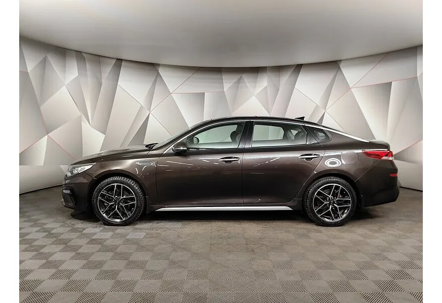 Kia Optima 2.0 AT (150 л.с.) Коричневый в АВИЛОН. Слайд №5