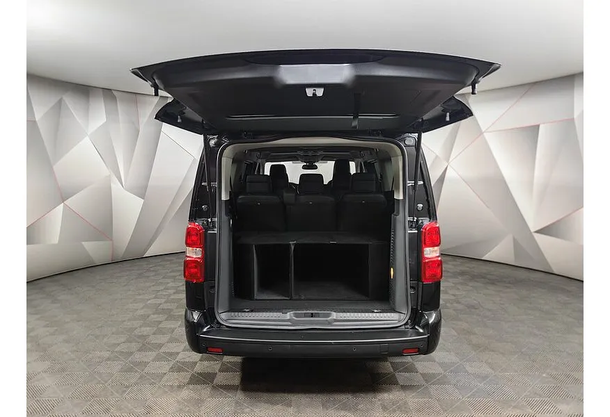 Peugeot Traveller Business 2.0 Hdi AT (150 л.с.) VIP Черный в АВИЛОН. Слайд №12