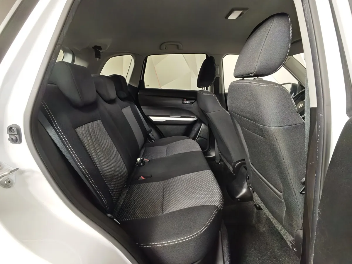 Suzuki Vitara 1.6 AT (117 л.с.) Белый в АВИЛОН. Слайд №16