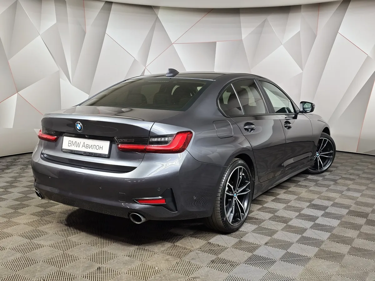 BMW 3 серия 318i Steptronic (156 л.с.) SE Серый в АВИЛОН. Слайд №2