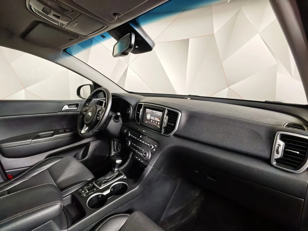 Kia Sportage 2.0 AT 4WD (150 л.с.) Prestige Серый в АВИЛОН. Слайд №13