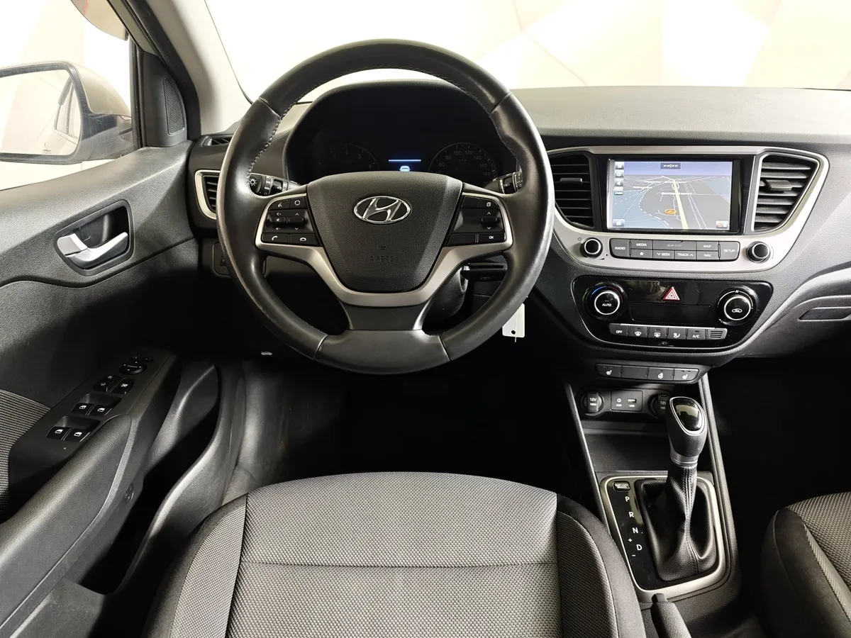 Hyundai Solaris 1.6 AT (123 л.с.) Elegance Бежевый в АВИЛОН. Слайд №19