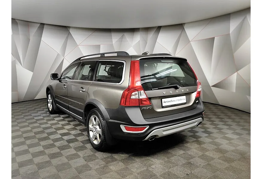 Volvo XC70 2.4 D5 Geartronic AWD (205 л.с.) Коричневый в АВИЛОН. Слайд №4