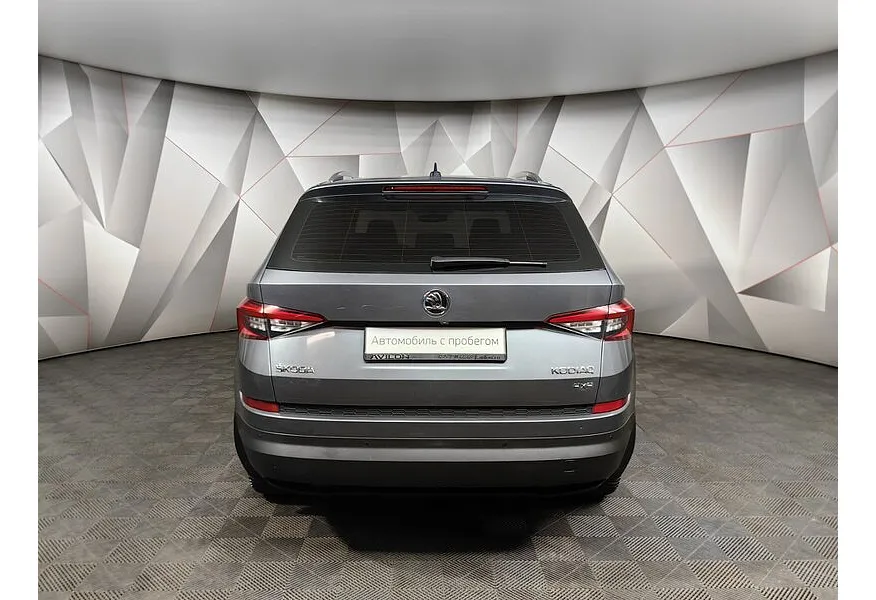 Skoda Kodiaq 1.4 TSI DSG 4X4 (150 л.с.) Серый в АВИЛОН. Слайд №8
