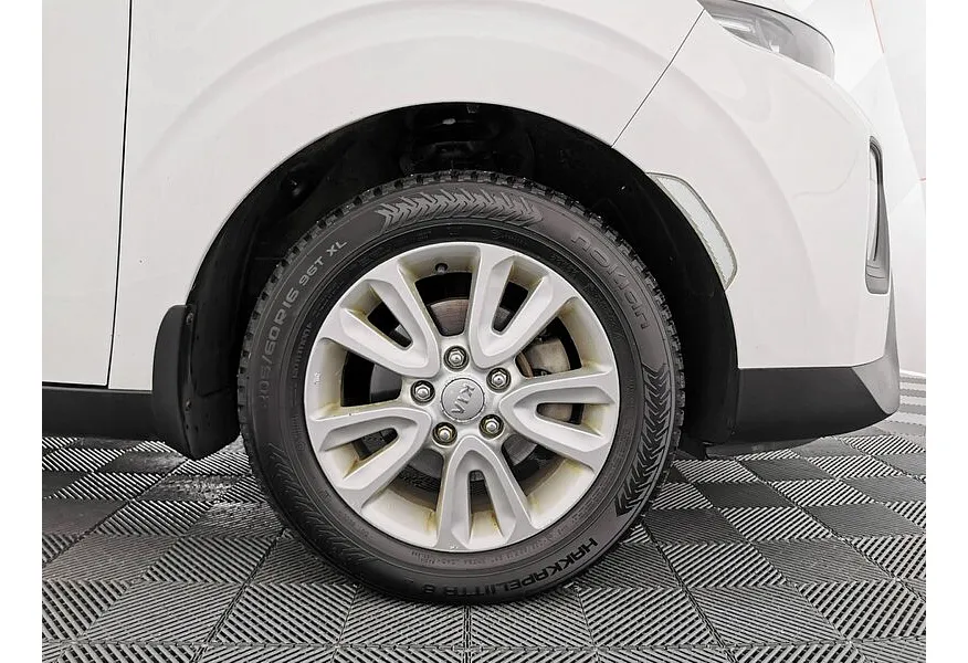 Kia Soul 1.6 MPI AT (123 л.с.) Luxe Белый в АВИЛОН. Слайд №9