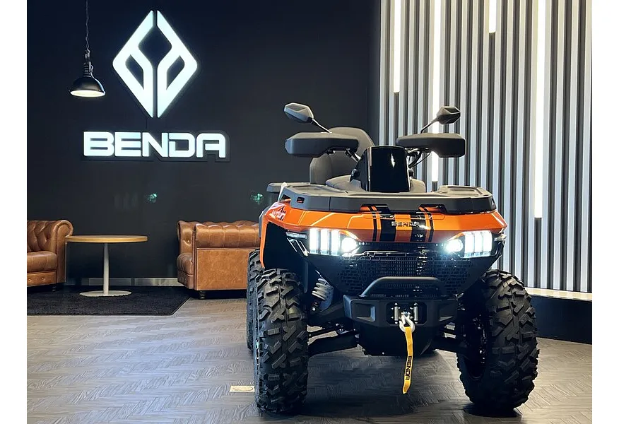 Benda Redstone 550 R2 499 см³ (45 л.с.) 45 499 Оранжевый в АВИЛОН. Слайд №2