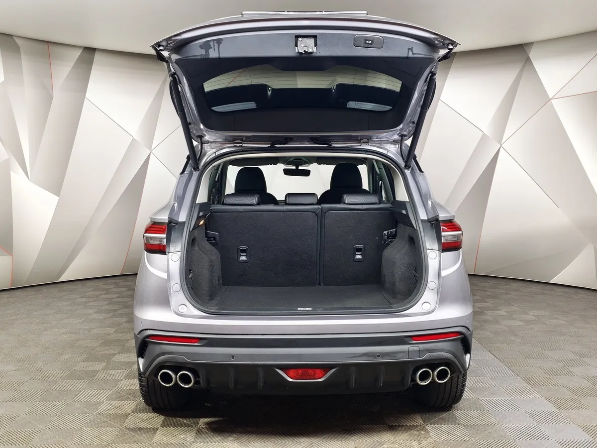 Geely Coolray 1.5T 7DCT 2WD (150 л.с.) Luxury Серый в АВИЛОН. Слайд №12