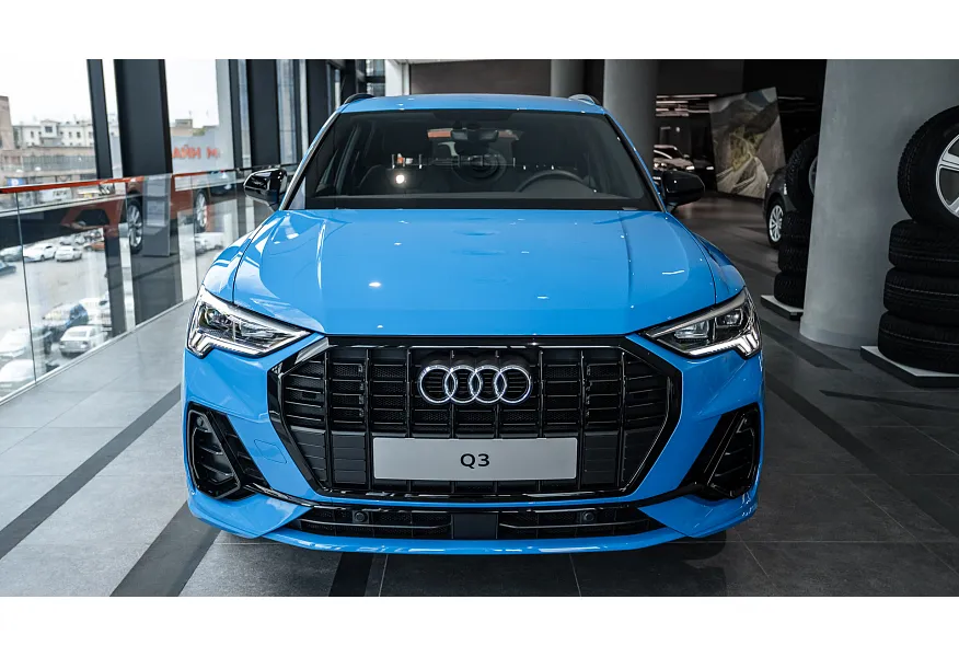 Audi Q3 2.0 45 TFSI S-tronic quattro (220 л.с.) Fashion Dynamic Edition Синий в АВИЛОН. Слайд №3