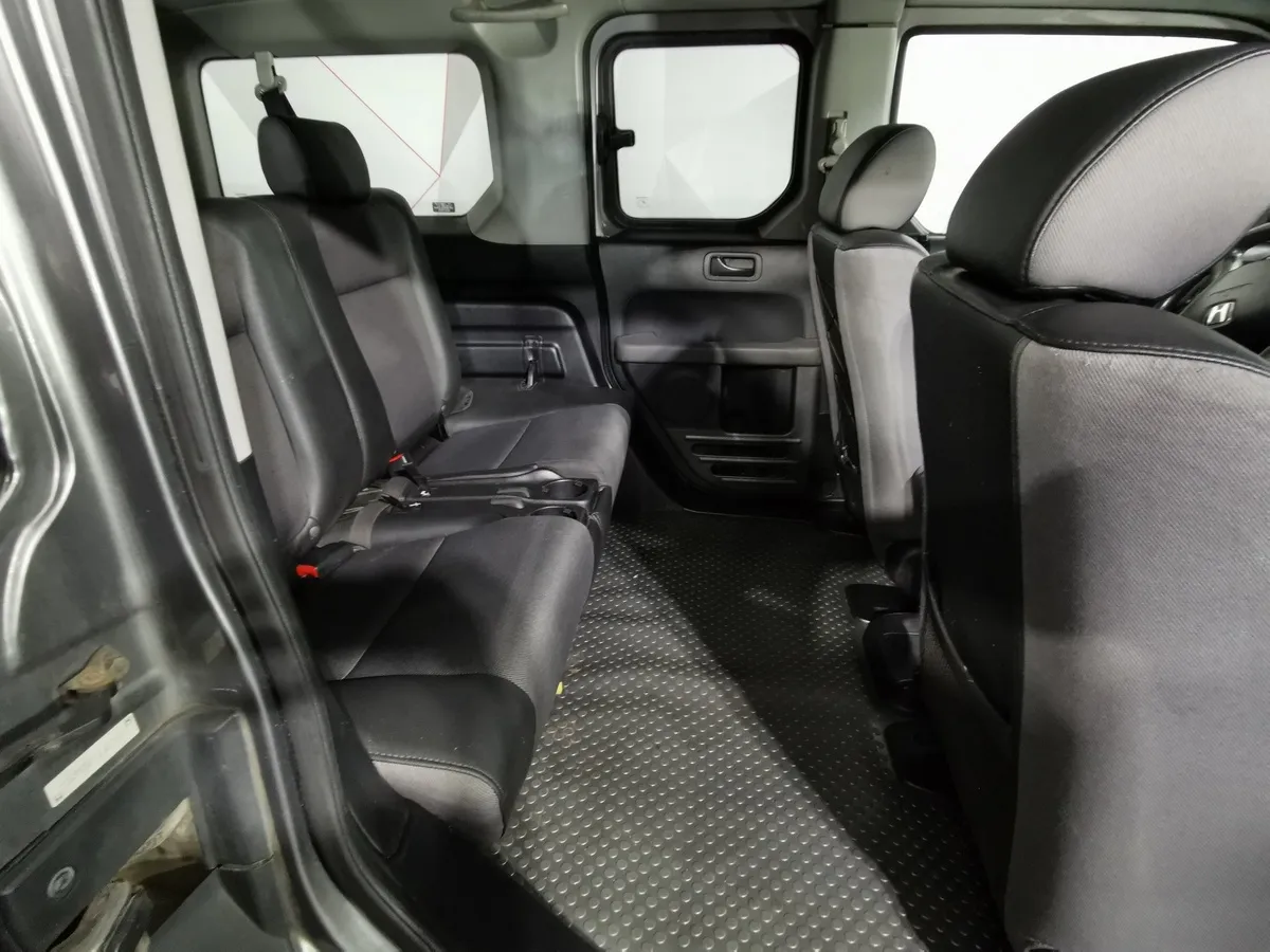 Honda Element 2.4 AT 4WD (160 л.с.) Серый в АВИЛОН. Слайд №13