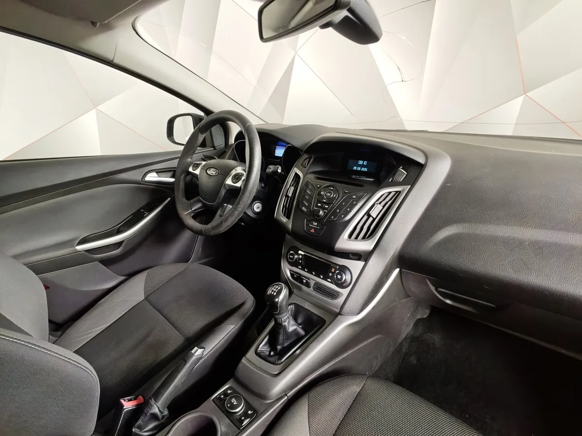 Ford Focus 2.0 MT (150 л.с.) Trend Черный в АВИЛОН. Слайд №13
