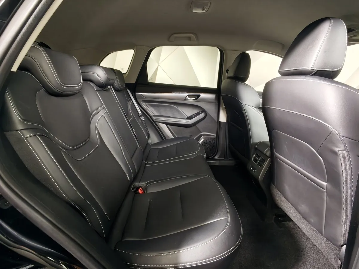 Haval Jolion 1.5 DCT (143 л.с.) Premium Черный в АВИЛОН. Слайд №15