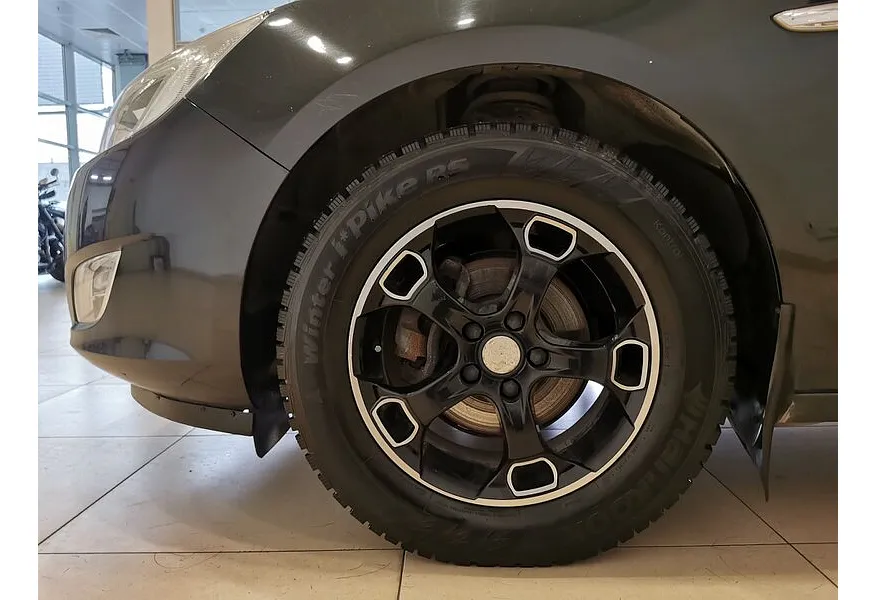 Opel Astra 1.6 MT (115 л.с.) Черный в АВИЛОН. Слайд №9